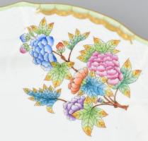 Herendi Viktória mintás süteményes tál, jelzett: III. osztály, minimális gyári égetési hibák, d: 30 ...