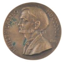 Borsos Miklós (1906-1990) 1952. "Németh László MDCCCCLII" kétoldalas, öntött bronz emlékérem dísztokban (78mm) T:AU patina