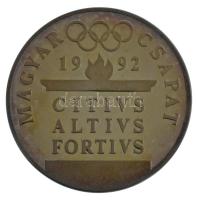 1990. Magyar Csapat 1992 - CITIVS, ALTIVS, FORTIVS / Öttusa a Barcelonában rendezett nyári Olimpia alkalmából készült, jelzetlen Ag emlékérem kapszulában, sorszámozott 2770 tanúsítvánnyal, eredeti dísztokban. Szign.: Papp László (31,5g/0,925/42,5mm) T:AU sérült tok, patina, ujjlenyomat