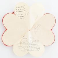 1937-1940 2 db szív alakú, kézi festéssel díszített emlékkönyv, harmonikaszerűen nyílik, szakadással