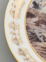 Zsolnay honfoglalás dísz tál matricás, jelzett, hibátlan, eredeti dobozában d: 31 cm