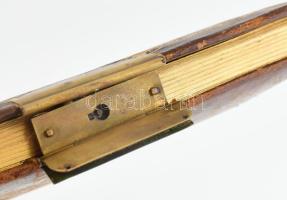 1916 Kamasz lány naplója a háború éveiről. Dekoratív kapcsos, aranyozott egészbőr kötésben német nye...