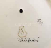 Drasche halacska a csigaháznál, kézzel festett, apró kopásnyomokkal, jelzett, m:14,5 cm