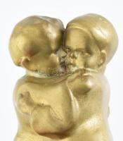Gnädig Sándor (1887?-?): Testvéri szeretet, bronz, jelzett, kis kopásokkal, m: 12 cm