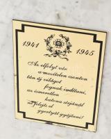 Kligl Sándor (1945-): Doni katasztrófa. Bronz, márvány talapzaton. Jelzett, m: 73 cm