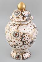 Kína, Qianlong fedeles porcelán váza, szép állapotban, jelzett, m: 32 cm