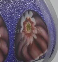 Muranoi üveg váza. Több rétegű, anyagában színezett, csiszolt, hibátlan 12 cm