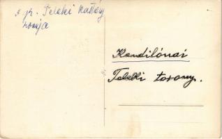 Kendilóna, Luna de Jos (Kolozs); Teleki kastély romjai, torony, kerékpárosok / castle tower ruins, c...