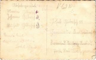 1940 Árokalja, Arcalia, Kallesdorf (Beszterce); gyerekek népviseletben / children in folk costume. F...