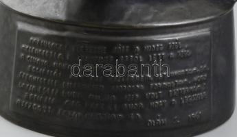 Oláh Sándor (1907-1983): Női akt. Kerámia, talapzatán verssel, hibátlan, jelzett, m: 49 cm