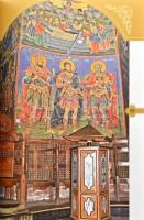 Holy Rila Monastery. H.n., 2008, Nova Print SA. Rendkívül gazdag képanyaggal illusztrálva. Angol nye...