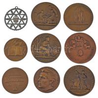 10db-os különböző, nagyrészt bronz szocialista emlékérem és plakett tétel, közte Szovjetunió 1964. &...