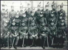 1924 A m. kir. Ludovika Akadémia felavatott akadémikusai, 2 db modern előhívású fotó, hátoldalon fel...