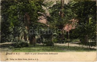 1906 Lajtabruck, Bruck an der Leitha; Idylle im gräfl. Harrachschen Schlosspark / Harrach (Prugg) kastély kertje. Marie Huber kiadása / castle park (r)