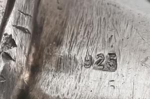 Ezüst (Ag) elefánt, jelzett, 4,2 cm, nettó: 40,14