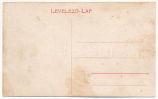 Lippa, Lipova; Zách Teréz utóda Zeitler Lajos könyv és papírkereskedés üzlete / book shop (fl)