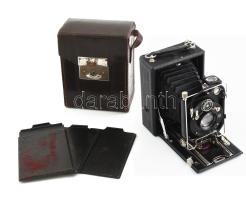 Cca. 1930 Gauthier Pronto kamera Anastigmat 1:4,5, F 10,5 objektívvel. Bőr tokban, szép állapotban. Gyűjtői darab!