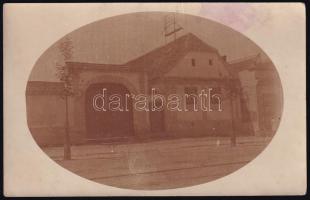 1894 Brassó, Hosszú utca 187, Brenndörfer-ház, feliratozott fotó, foltos, 9×13,5 cm