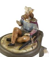 Antik, figurális korsó, üveg, porcelánbetétes ón fedővel, kopott, a király keze ragasztott, m: 21,5 ...