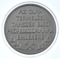 Szabó Géza (1939-2018) DN "Dr. Gyulay Zoltán - 1900-1977 / Az olajtermelési tanszék első profes...