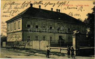 1919 Zsupanya, Zupanja; Pucka skola / iskola / school. W.L. Bp. 3706. 3597. (r)