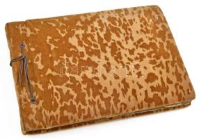 cca 1920-1940 Családi fotóalbum mintegy 140 beragasztott fotóval, strandolás, ünnepségek, szülőszoba...