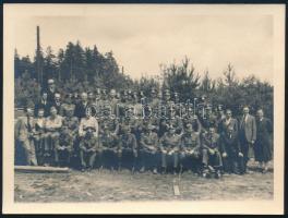 cca 1940 Német tisztek és civilek csoportképe / Wehrmacht officers and civilians 12x9 cm