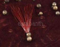 XIX. sz. vége díszmagyar veretgarnitúra dobozában 65x45 cm