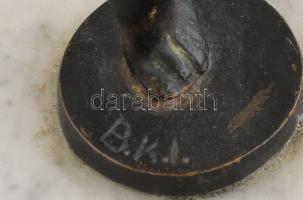 BKI jelézéssel, art deco női táncos, bronz, márvány talapzaton, m:31 cm