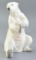 Porcelán jegesmedve figura. Kézzel festett, jelzés nélkül, minimális kopással, m: 22,5 cm