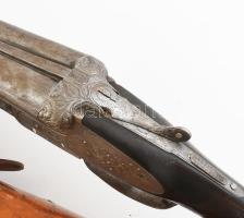 2 csövű csappantyús vadászpuska XIX. sz második fele, horddobozzal 110 cm