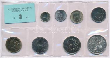 1992. 1Ft-200Ft (8xklf) érmés forgalmi sor fóliatokban T:BU Hungary 1992. 1 Forint - 200 Forint (8xdiff) coin set in plastic case C:BU Adamo FO25.1