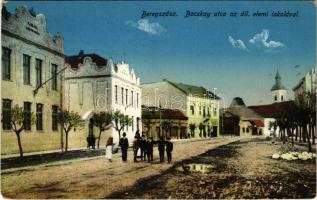 1916 Beregszász, Beregovo, Berehove; Bocskay utca az állami elemi iskolával / street view, elementary school (kopott sarkak / worn corners)