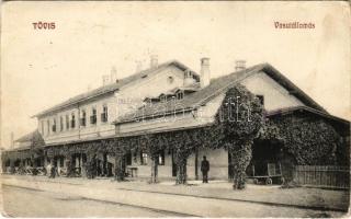 1911 Tövis, Teius; vasútállomás. Abrahám testvérek kiadása / railway station + "KOLOZSVÁR - BUDAPEST 298. SZ. C" vasúti mozgóposta bélyegző (kopott sarkak / worn corners)