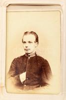 cca 1860-1890 Dekoratív rézveretes, vászonborítású fotóalbum, benne vizitkártyák magyar és külföldi ...