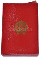 ~1950. "Kiváló Dolgozó" Rákosi-címeres zománcozott kitüntetés, eredeti Rákosi-címeres tokb...