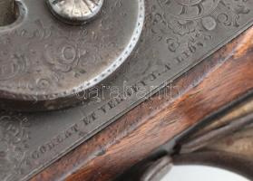 Kétcsövű elöltöltös csappantyűs vadászpuska. XIX.sz. jelzett, vésett. Werney et al. 120 cm