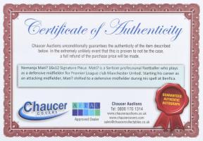 Nemanja Matić szerb labdarúgó, az AS Roma (korábban a Manchester United és a Chelsea) játékosának au...