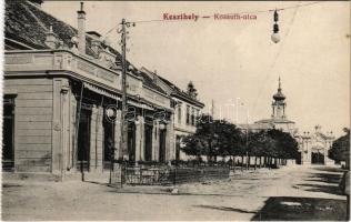 Keszthely, Kossuth Lajos utca, étterem, vendéglő és terasz. Mérei Ignác kiadása 515.