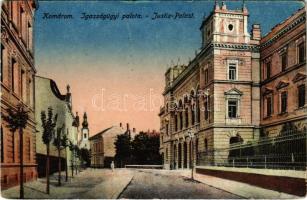 Komárom, Komárno; Igazságügyi palota / Justiz-Palast / Palace of Justice (kopott sarkak / worn corners)