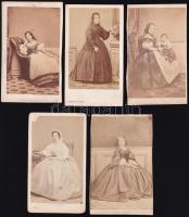 cca 1865 Női portrék, 5 db keményhátú fotó, kisebb hibákkal, 10,5×6,5 cm