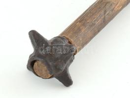 Gótikus buzogány cca 1300. 40 cm