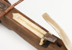 Számszeríj nyílvesszővel ca 1700 70x70 cm