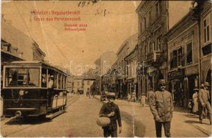 1908 Nagyszeben, Hermannstadt, Sibiu; Disznódi utca, villamos, C. Niedermaier, C.W. Wessler üzlete. W.L. ? No. 68. / Heltauergasse / street, tram, shops (fa)