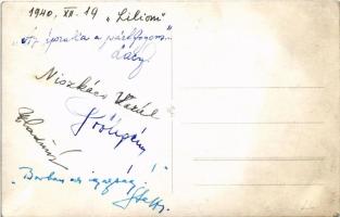 1940 Balatonfüred, Liliom étterem és kávéház, belső, cigarettázó társaság, Törley pezsgő reklámja a ...