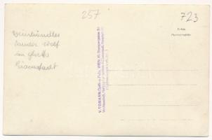 Kismarton, Eisenstadt; Weinhändler Sandor Wolf im Ghetto / Zsidó getto, Wolf Sándor borkereskedő üzl...