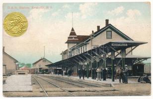 4 db RÉGI vonat motívum képeslap: vasútállomások / 4 pre-1945 train motive postcards: railway statio...