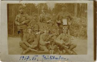 1917 Carlibaba, Kirlibaba, Radnalajosfalva (Bukovina, Bucovina); Osztrák-magyar katonák gépfegyverrel a román fronton / WWI K.u.k. military on the Romanian front, soldiers with machine gun. photo + M. Kir. 40. honvéd gyalog hadosztály (EK)