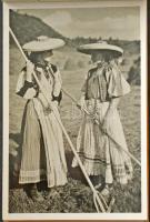 Erdélyi Népviseletek - képeslapfüzet 10 képeslappal. Lepage Lajos kiadása, Kolozsvár / Transylvanian...