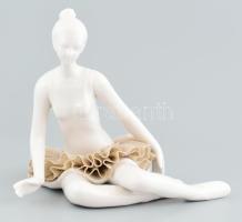 Claraluna balerina, porcelán, jelzett, hibátlan, m: 19 cm